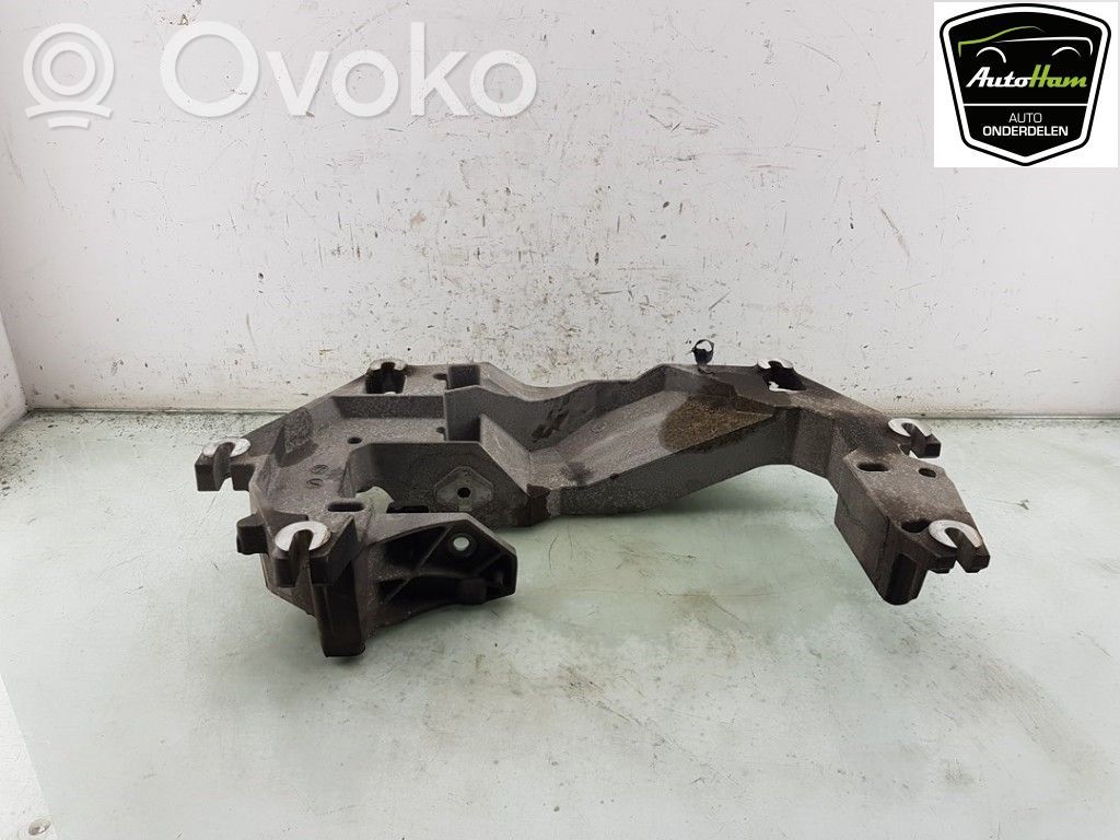 BMW X5 F15 Łapa / Mocowanie skrzyni biegów 
