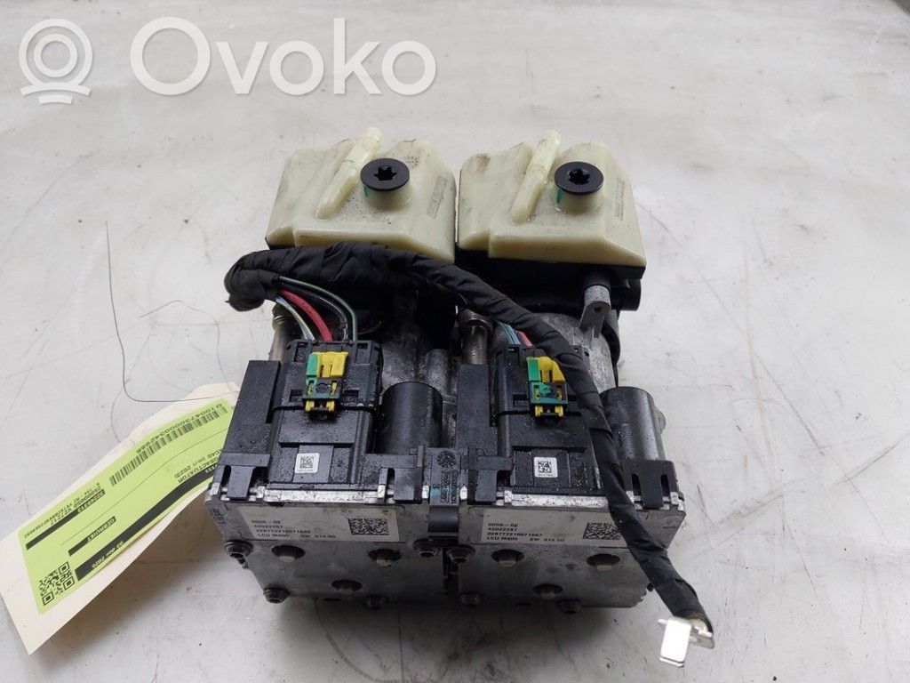 Volvo XC40 Siłownik sprzęgła / Wysprzęglik 