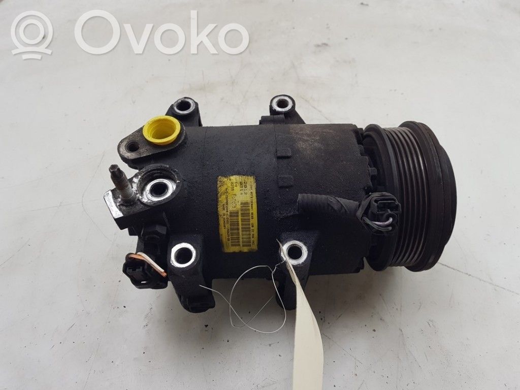 Ford Fiesta Compressore aria condizionata (A/C) (pompa) 