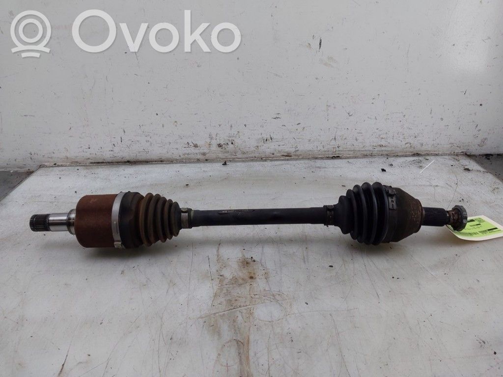 Volkswagen Polo VI Передняя полуось 