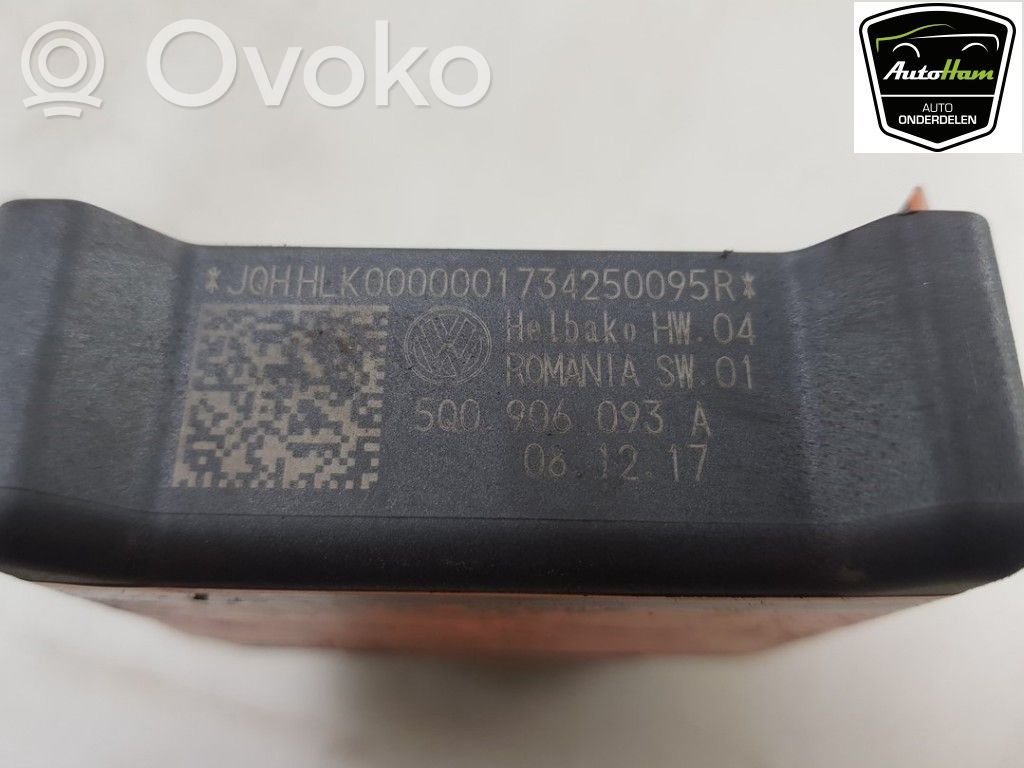 Unité de commande / module de pompe à carburant   5Q0906093A,5Q0906093,5Q0906093,5Q0906093A,5Q0906093B