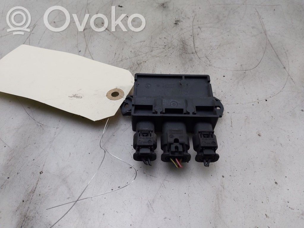 BMW 3 F30 F35 F31 Trunk lid opening control unit 