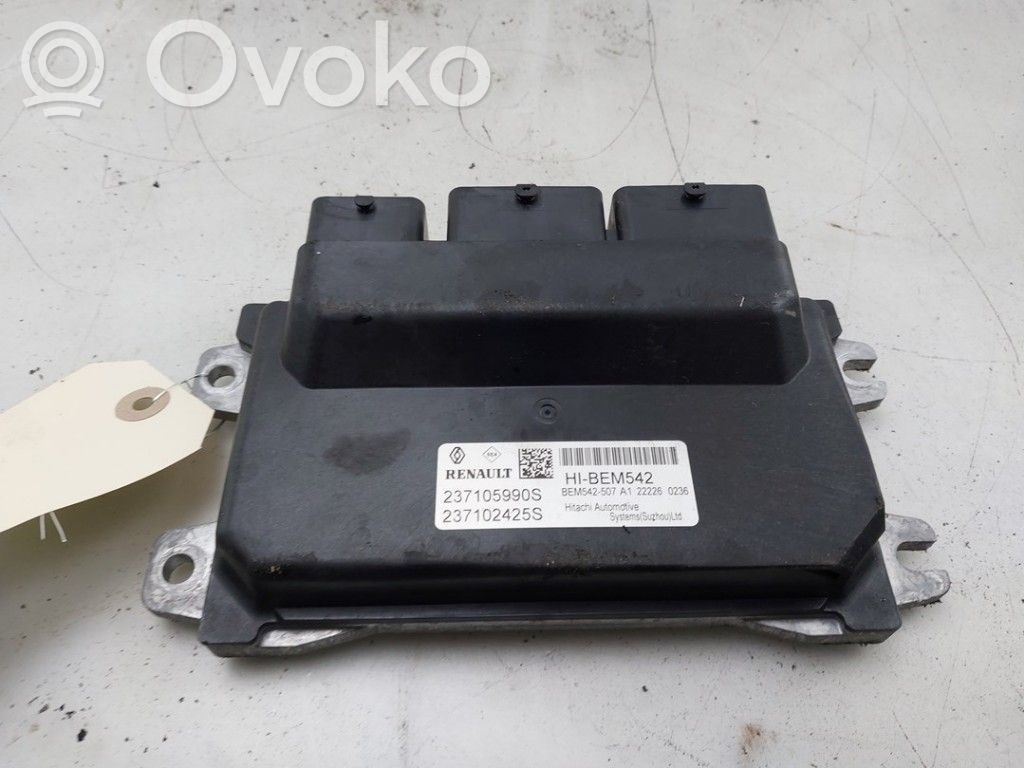 Engine control unit/module   237105990S,237105990S,237102425S,237102425S,237105990S