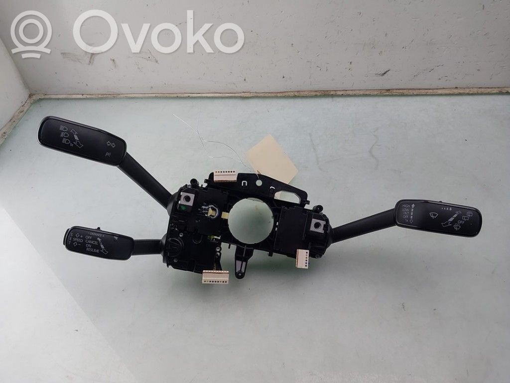 Skoda Elroq Pulsanti/interruttori sul volante
