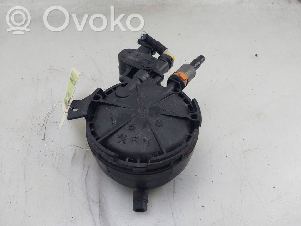 Toyota ProAce City Boîtier de filtre à carburant