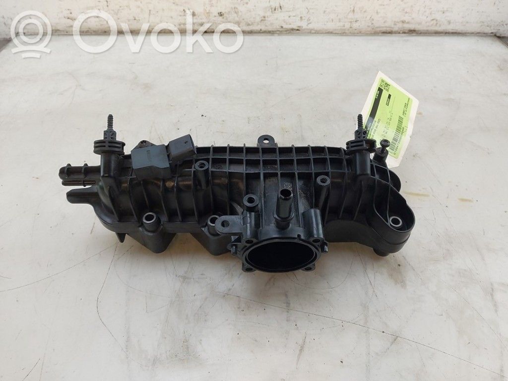 Volvo XC40 Kolektor ssący 