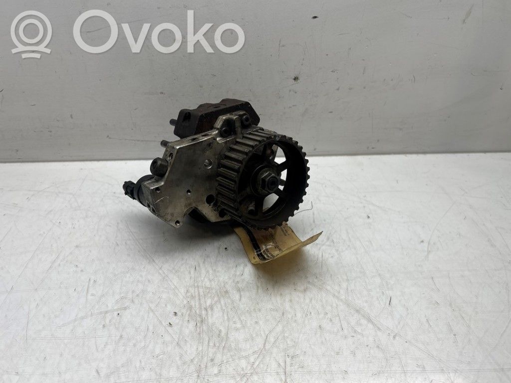 Mechaniczna pompa paliwa   8200108225,8200108225,0445010075,0445010075,8200108225,8200456693,8200659759,9109268,91158605,93188745,93189904,93198057,93198099