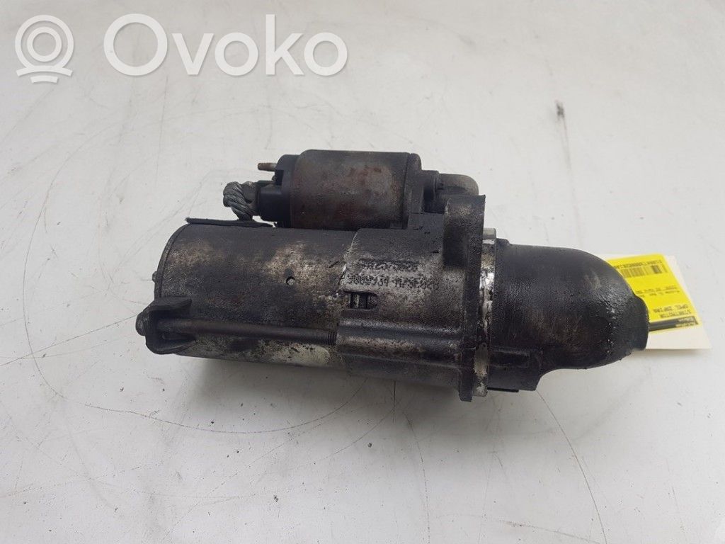 Opel Zafira A Стартер 