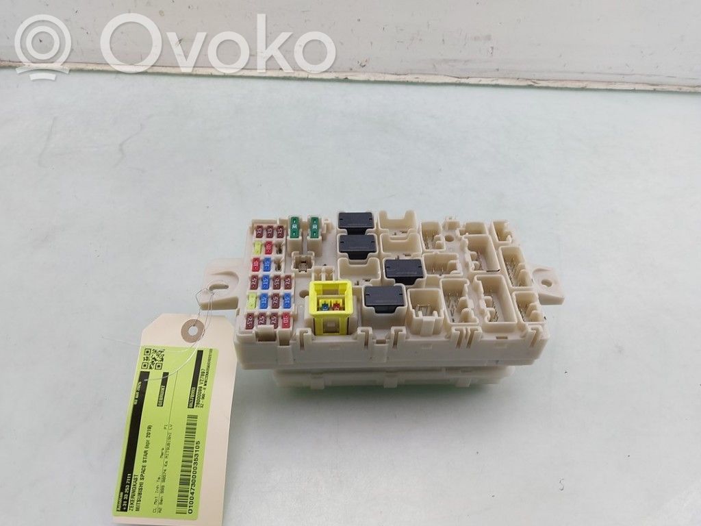 Mitsubishi Space Star Juego de caja de fusibles 