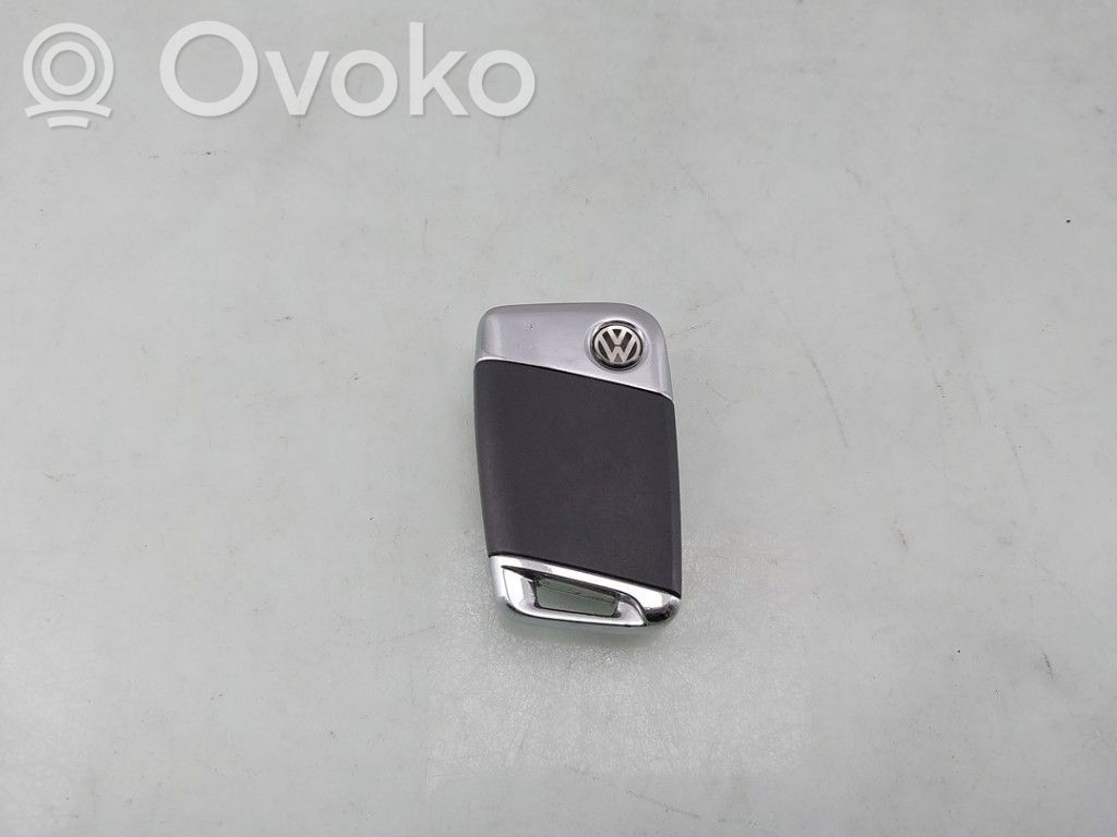 Volkswagen PASSAT B8 Ignition key/card 