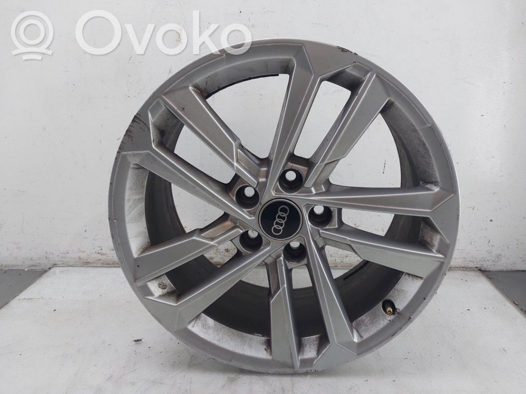 Audi A3 8Y Felgi aluminiowe R17 