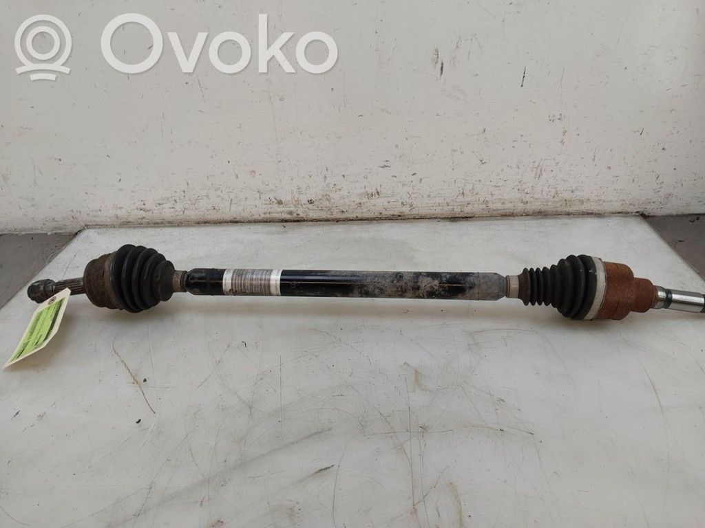Opel Corsa F Półoś przednia 