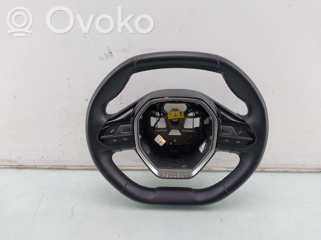 Peugeot 208 II Volant