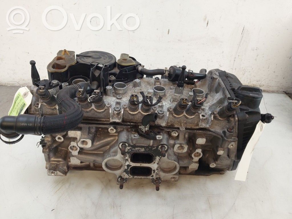 Volkswagen Golf VII Engine head 