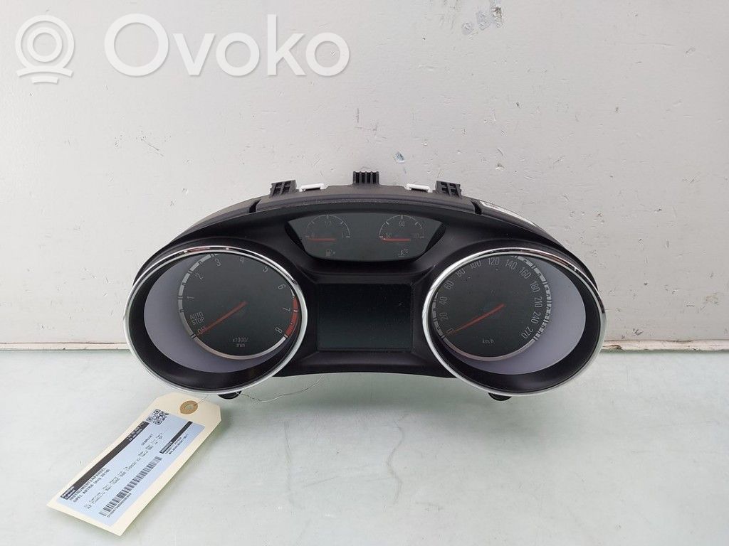 Opel Astra K Licznik / Prędkościomierz 
