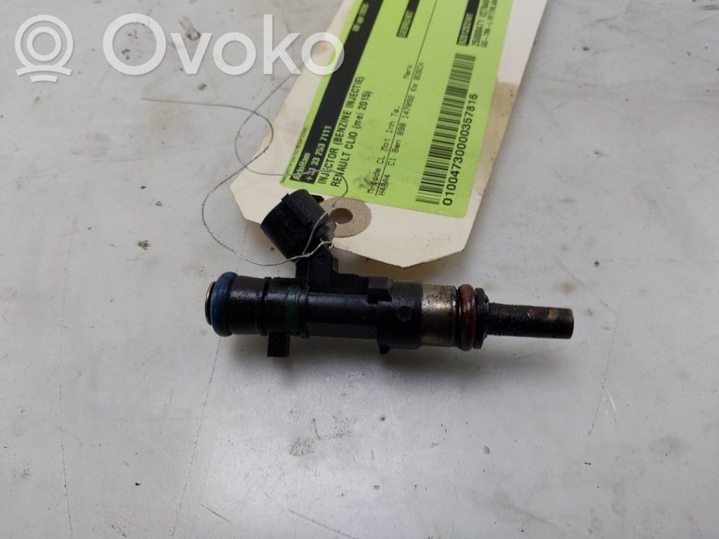 Renault Clio IV Injector combustibil 