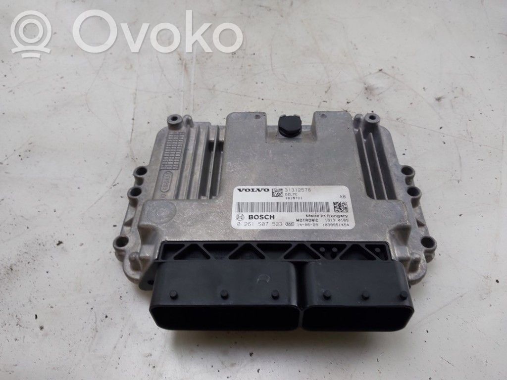 Volvo V40 Engine control unit/module 