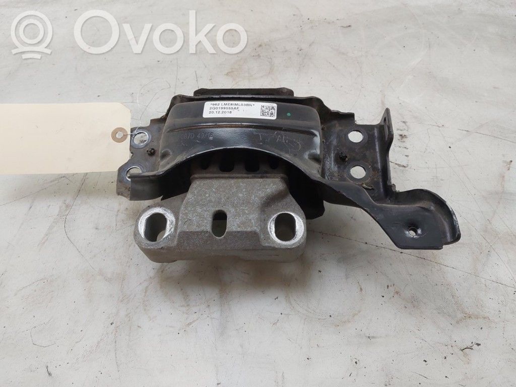 Volkswagen Polo VI Gearbox mounting bracket 