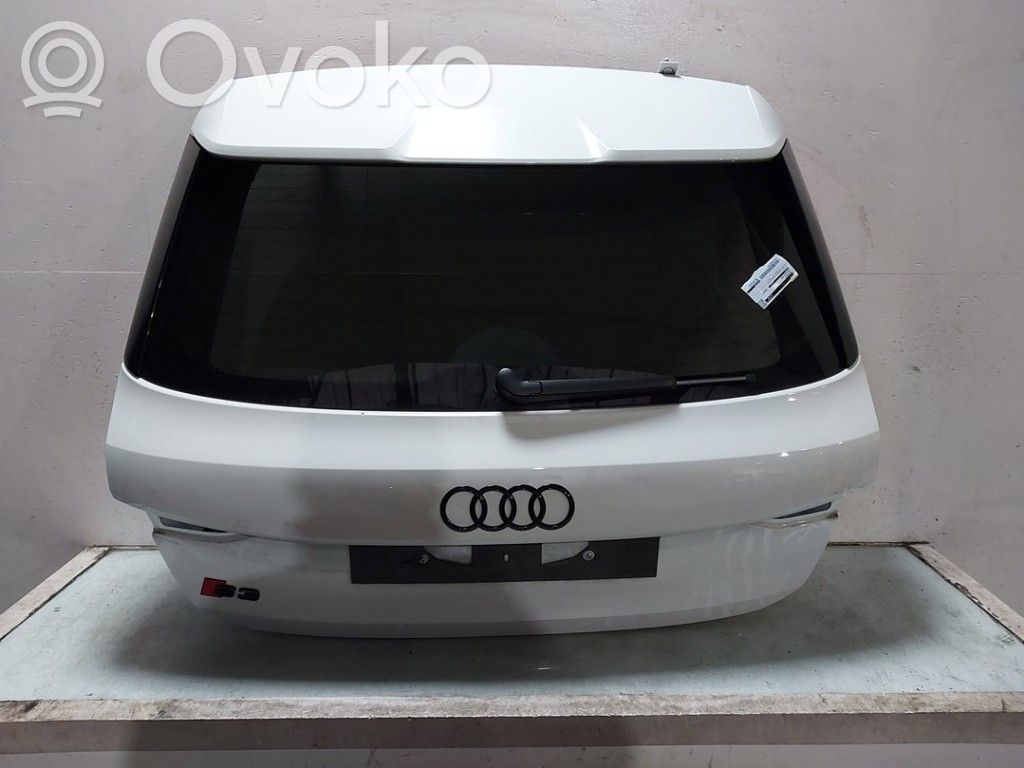 Audi A3 8Y Tylna klapa bagażnika 