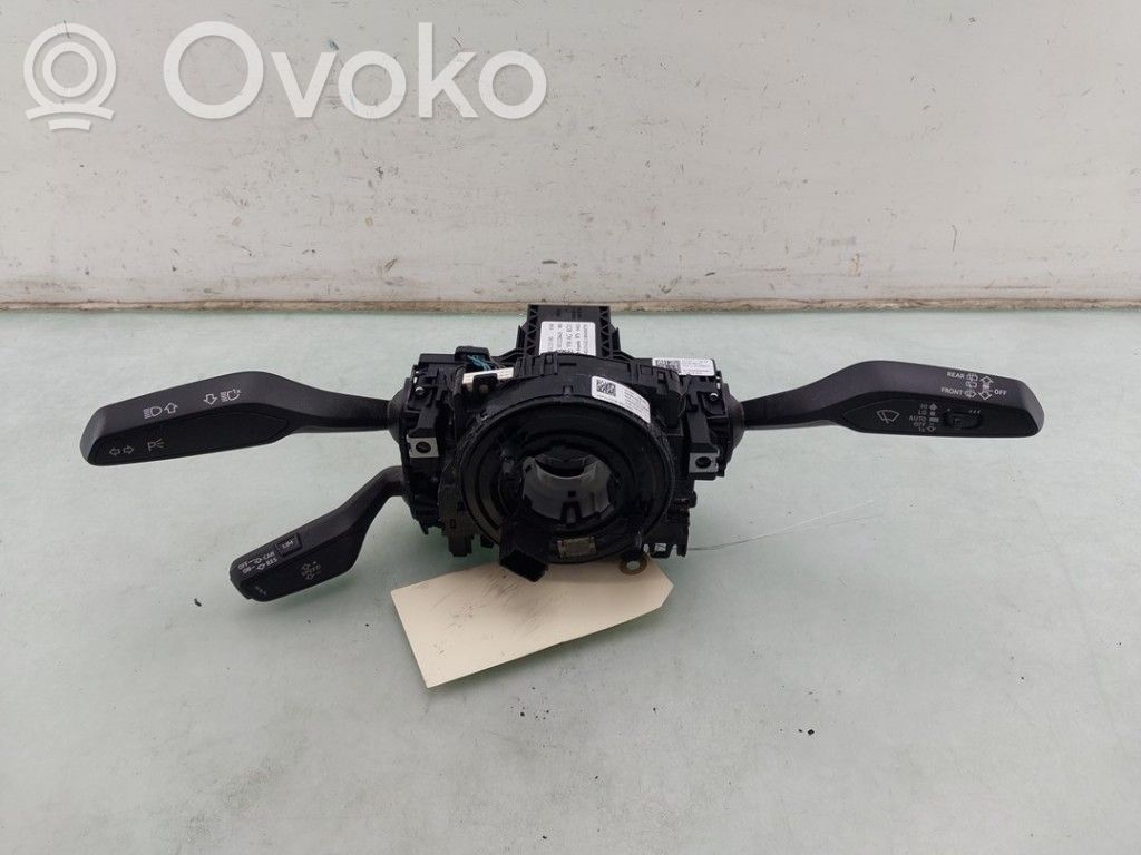 Audi Q2 - Steering wheel buttons/switches 