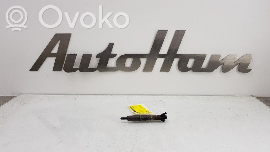 Volkswagen Golf IV Inyector de combustible 