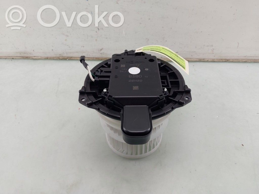 Toyota Corolla Cross Ventilator aerotermă