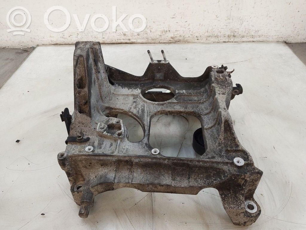 Alfa Romeo Stelvio Ģeneratora stiprinājums 