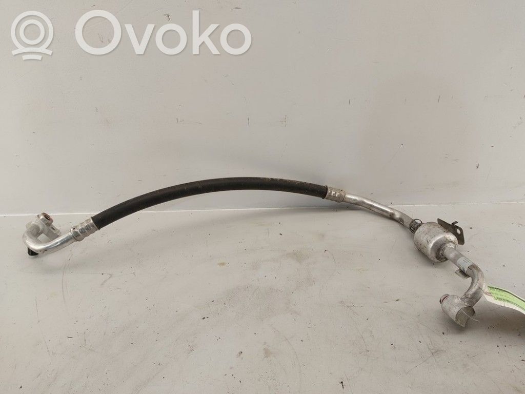 Ford Fiesta Ilmastointilaitteen putki (A/C) 