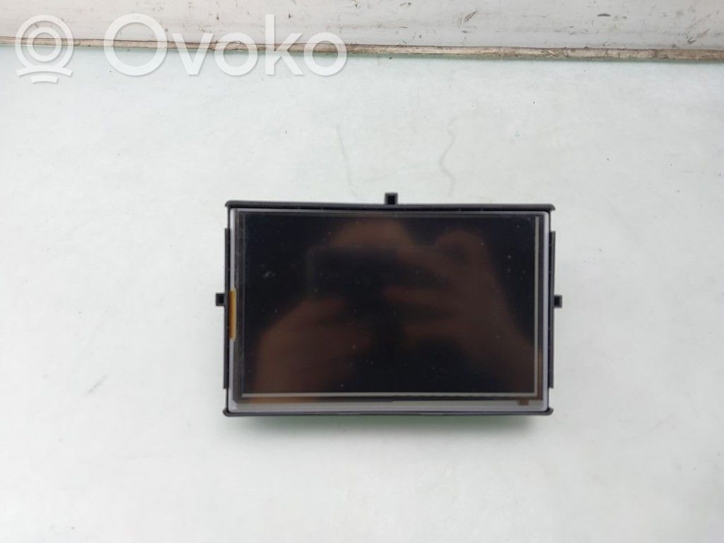 Renault Clio IV Panel radia 