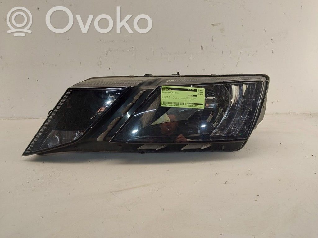 Skoda Octavia Mk3 (5E) Phare frontale