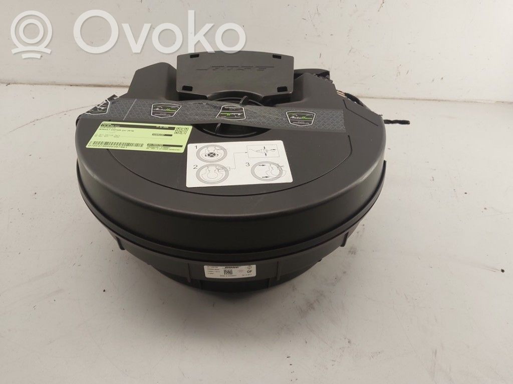 Renault Captur Subwoofer 