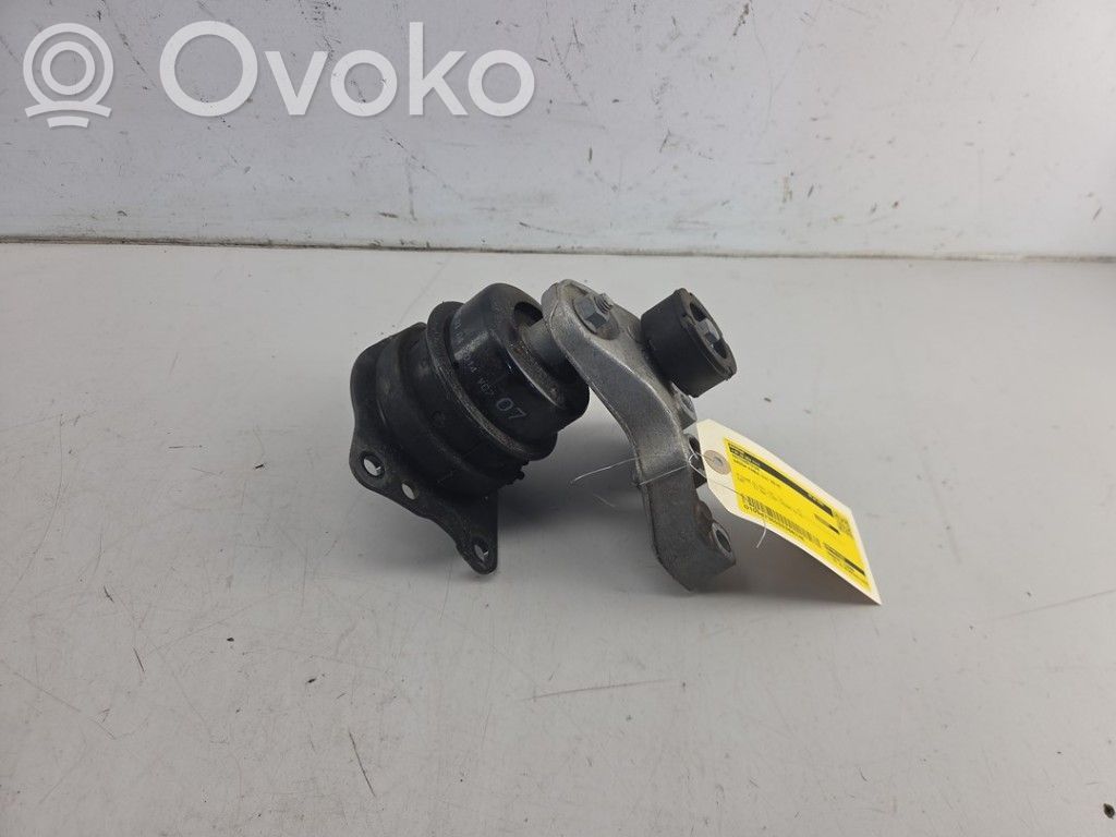 Skoda Fabia Mk2 (5J) Suport tampon motor 