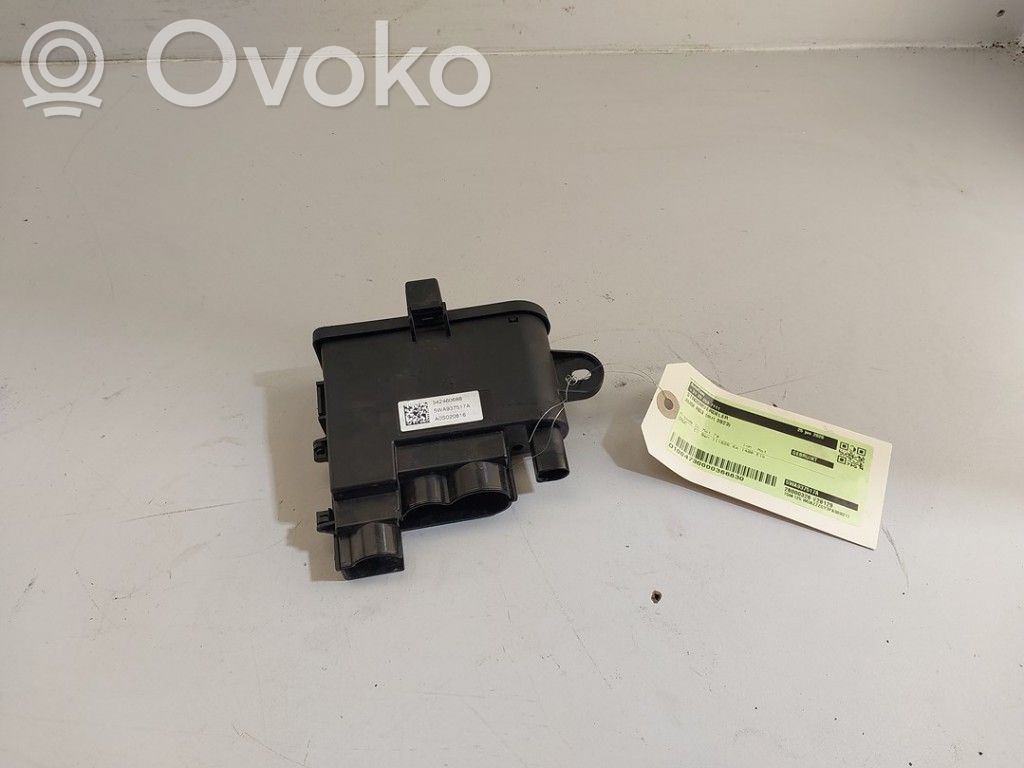 Audi RS3 8Y Spinterogeno Spark 