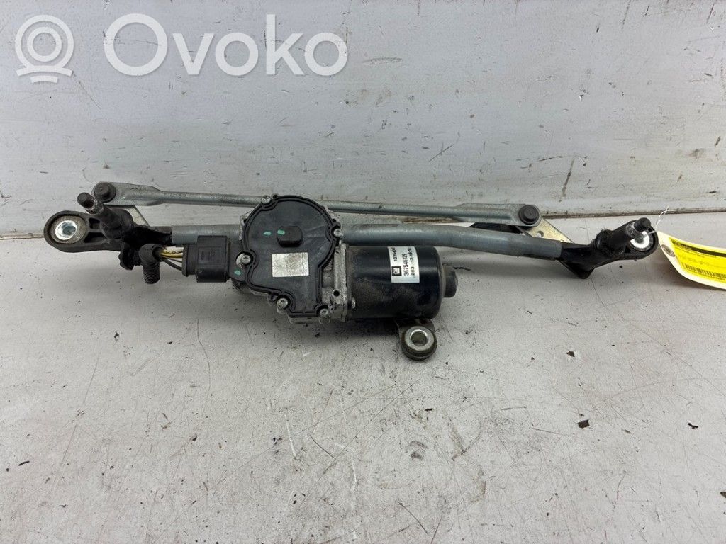 Opel Adam Tringlerie et moteur d'essuie-glace avant