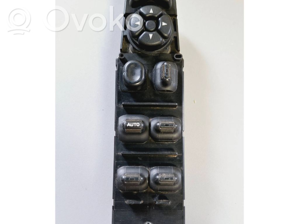 Dodge Grand Caravan Electric window control switch 