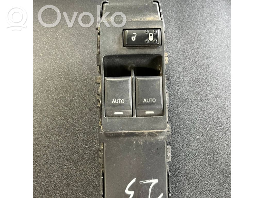 Chrysler 300 - 300C Electric window control switch 