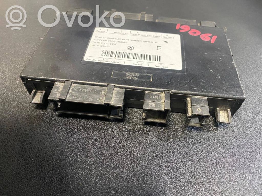 Chrysler 300 - 300C Modul comandă scaune 