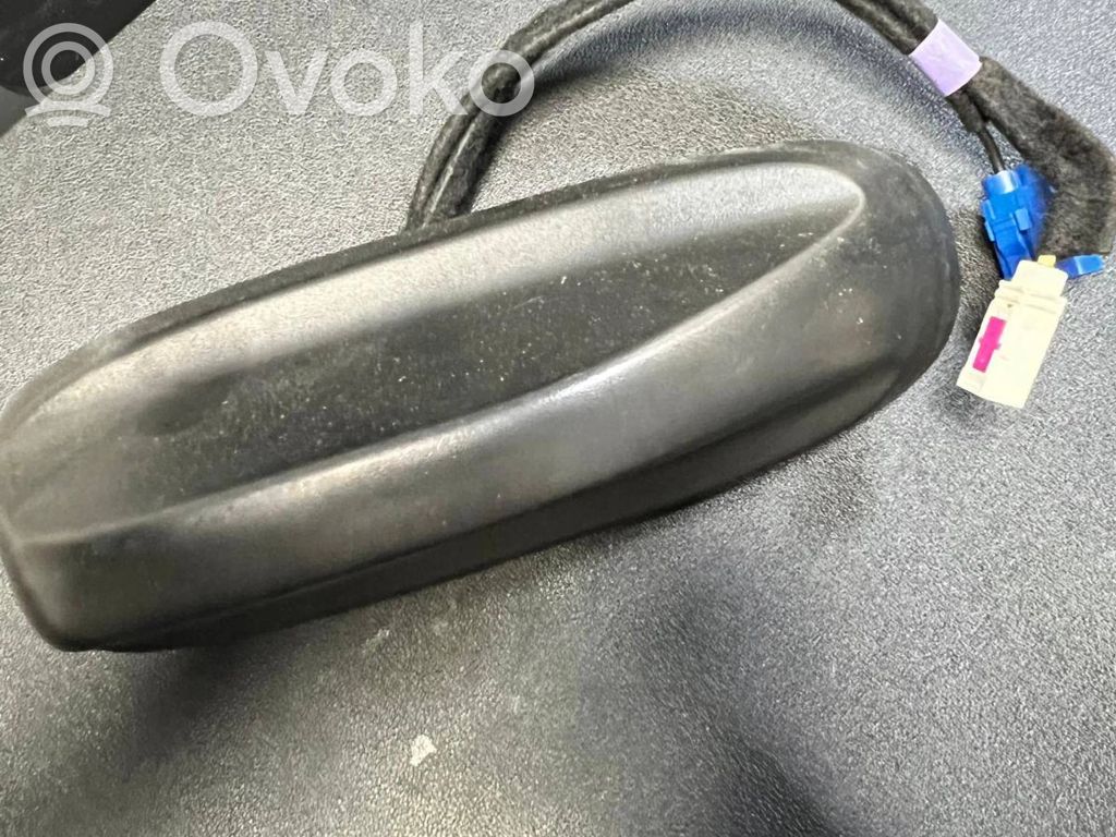 Dodge PickUp RAM SRT-10 Radion antenni 