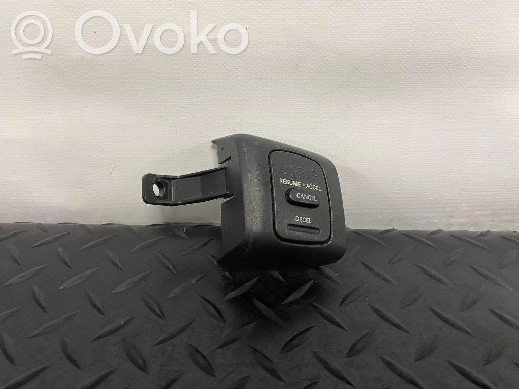 Dodge RAM Interruptor del control de crucero 