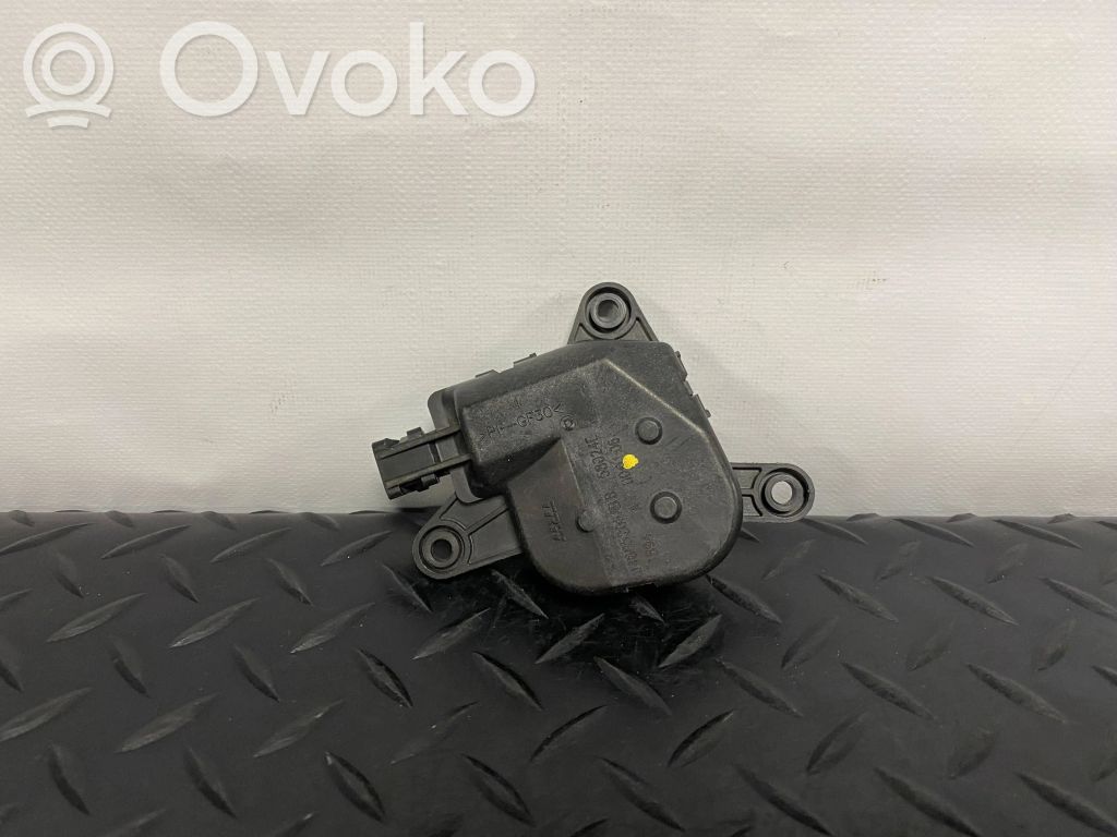Dodge RAM Silniczek nagrzewnicy 