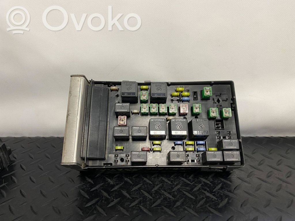 Chrysler Voyager Fuse box set 