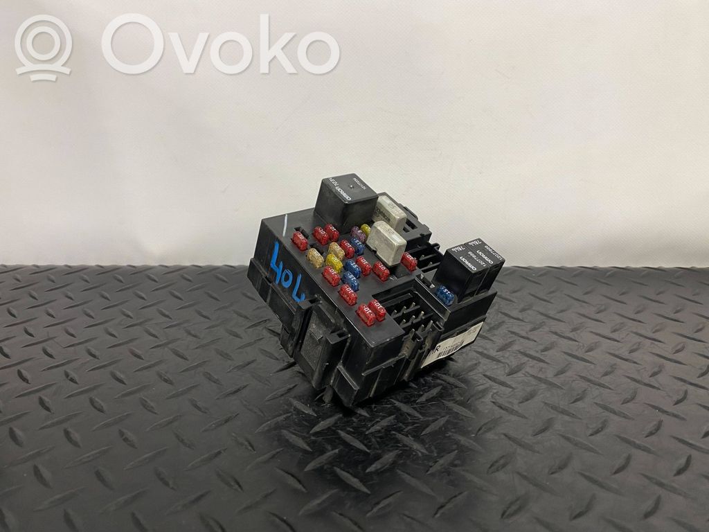Chevrolet Tahoe Fuse box set 