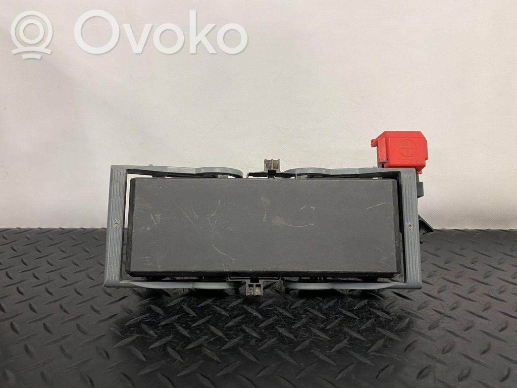 Dodge Journey Fuse module 