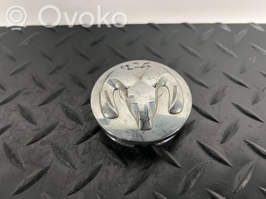 Dodge RAM Tapacubos original de rueda 