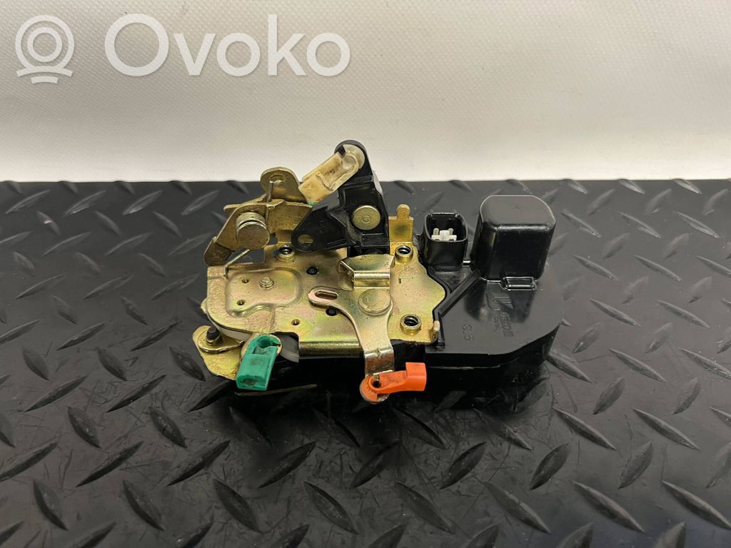 Jeep Cherokee Priekinė durų spyna 
