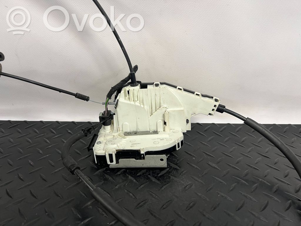 Etuoven lukko   P04589916AG