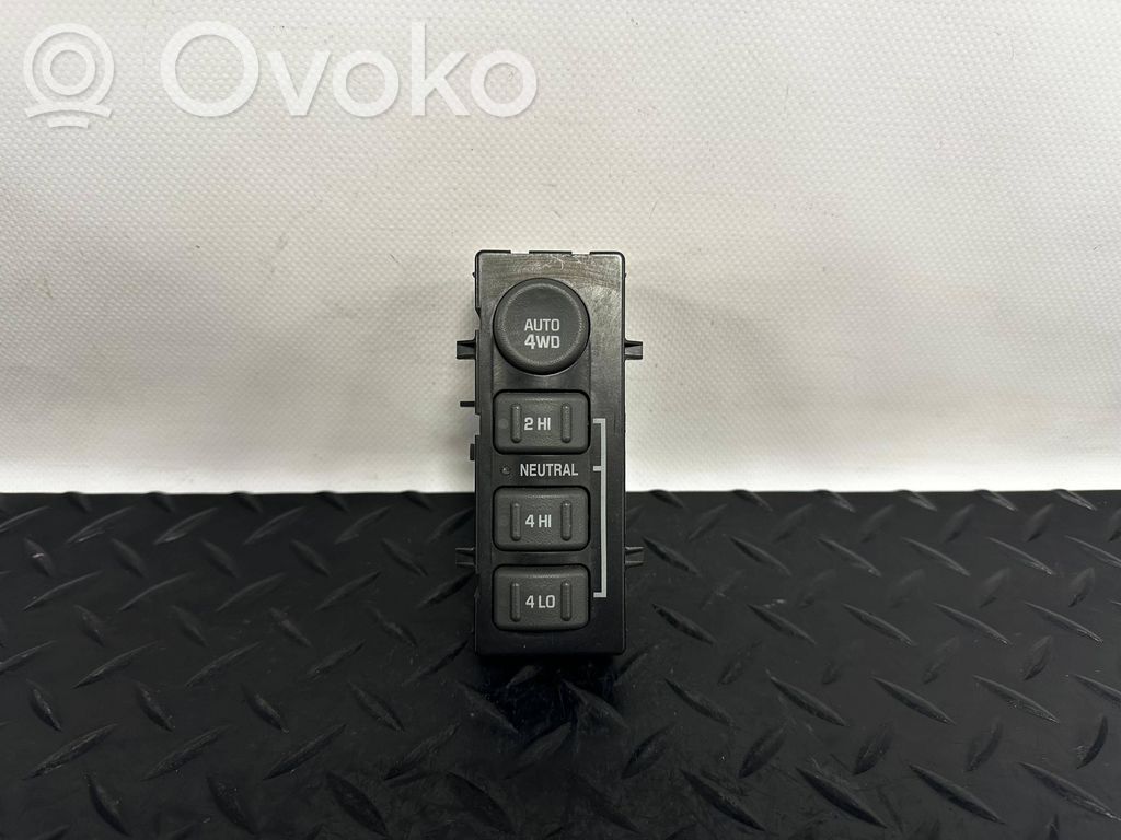 Chevrolet Tahoe Differential lock switch 