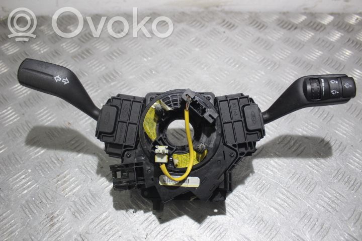 Ford Focus Wiper turn signal indicator stalk/switch 