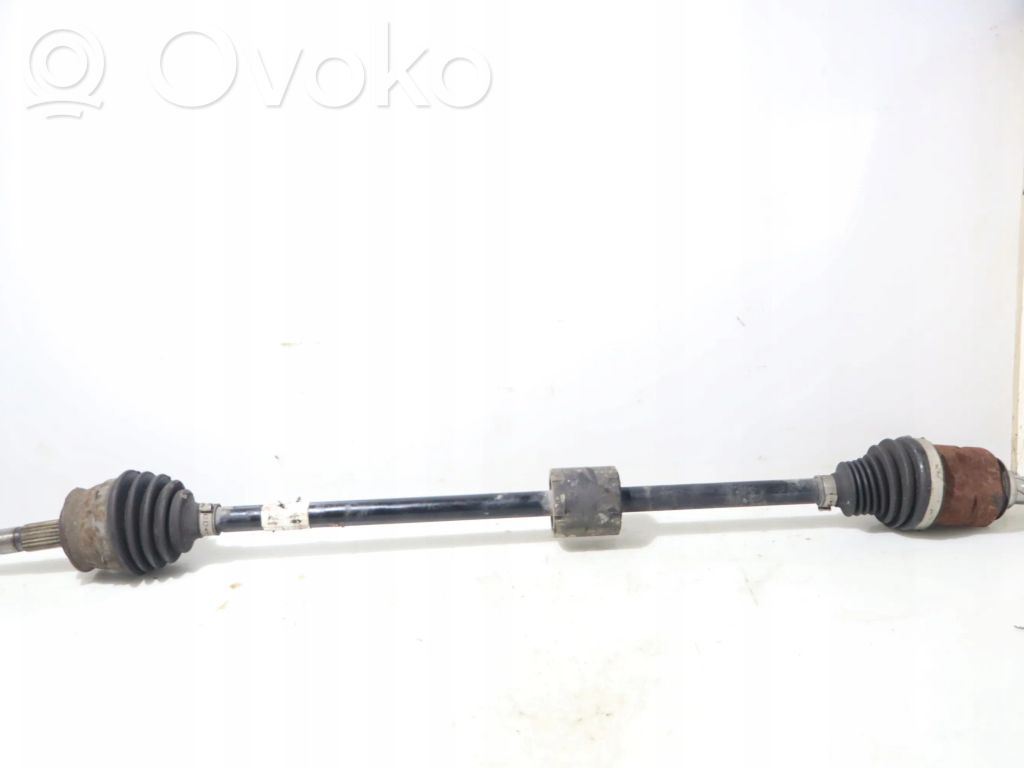 Opel Corsa E Priekinis pusašis 