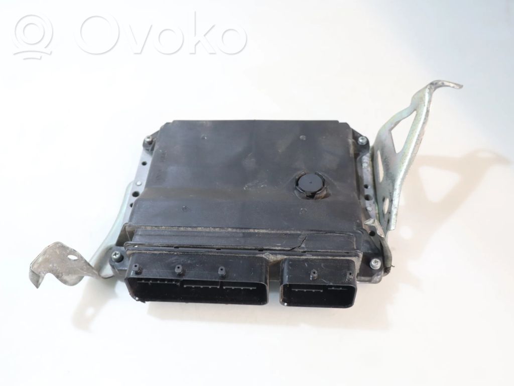 Komputer / Sterownik ECU silnika   MB1758004780
